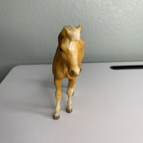 BREYER ORIGINAL PHANTOM WINGS PALOMINO PINTO PONY MISTYS FOAL - Picture 4 of 4